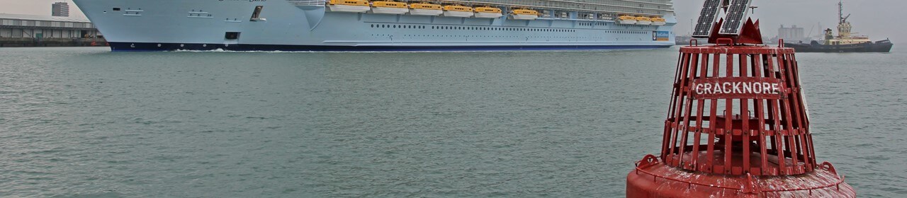 Oasis of the Seas and Cracknore buoy